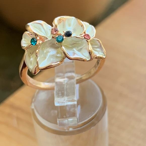 Jewelry - Crystal Flower Zircon Rings  Rose Gold